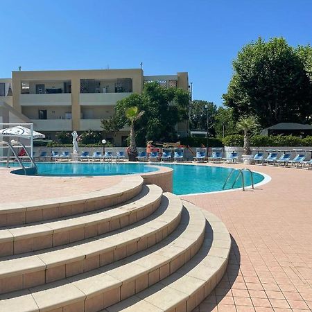 Village La Perla Bellaria-Igea Marina Exteriör bild